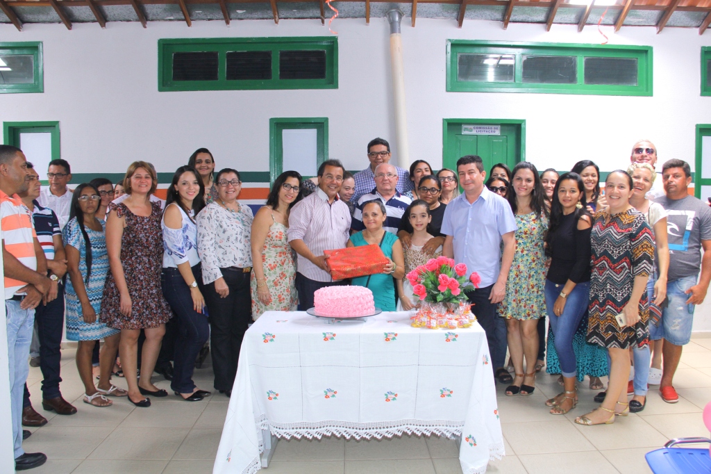 Prefeitura de Água Branca realiza homenagem às mulheres servidoras da Prefeitura, Saúde e Assistência Social