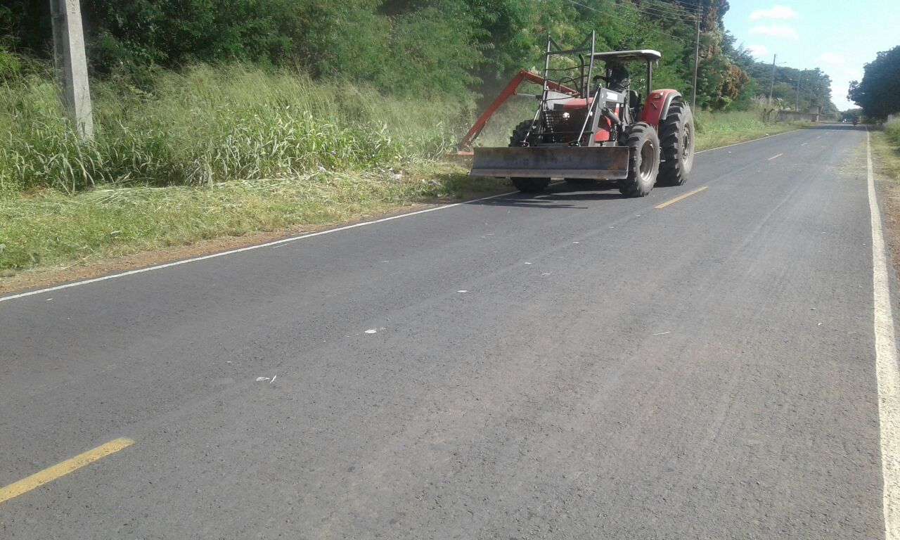 Prefeitura de Água Branca realiza manutenção de estradas municipais