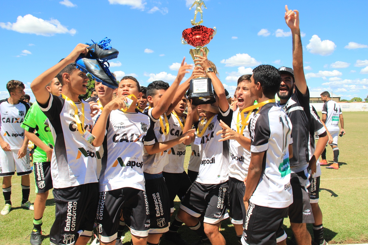 Ceará vence 3ª Copa Nordeste Água Branca de Futebol